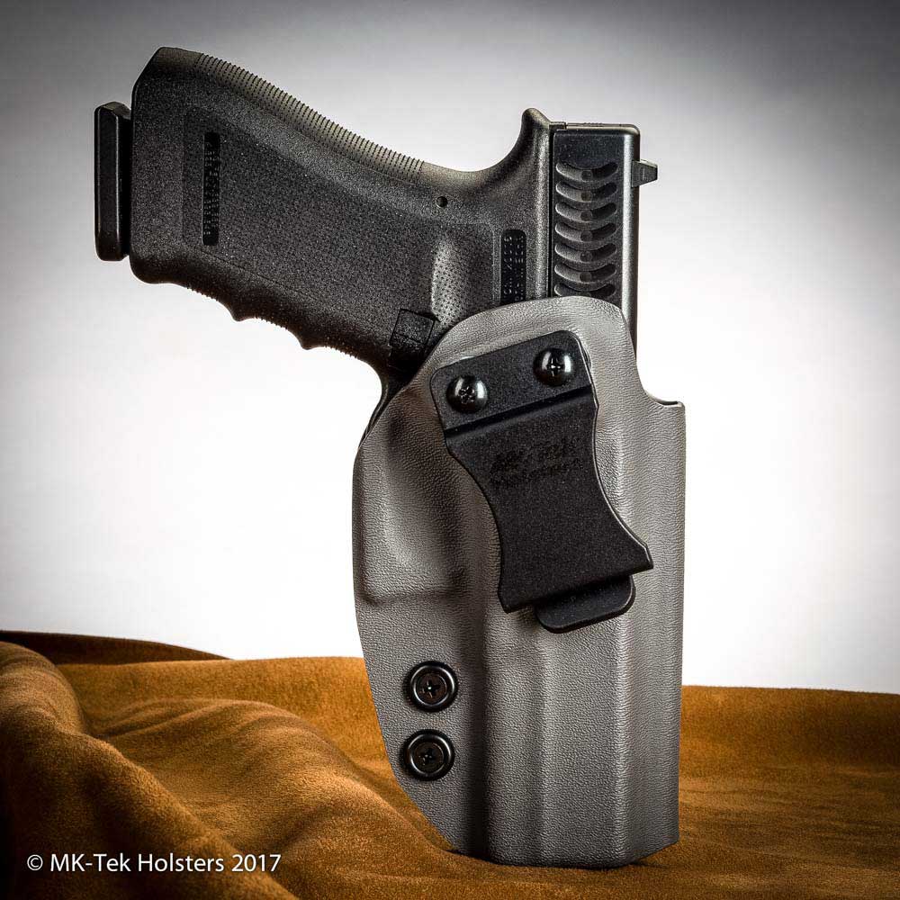 Glock 17 IWB Holster for concealed carry